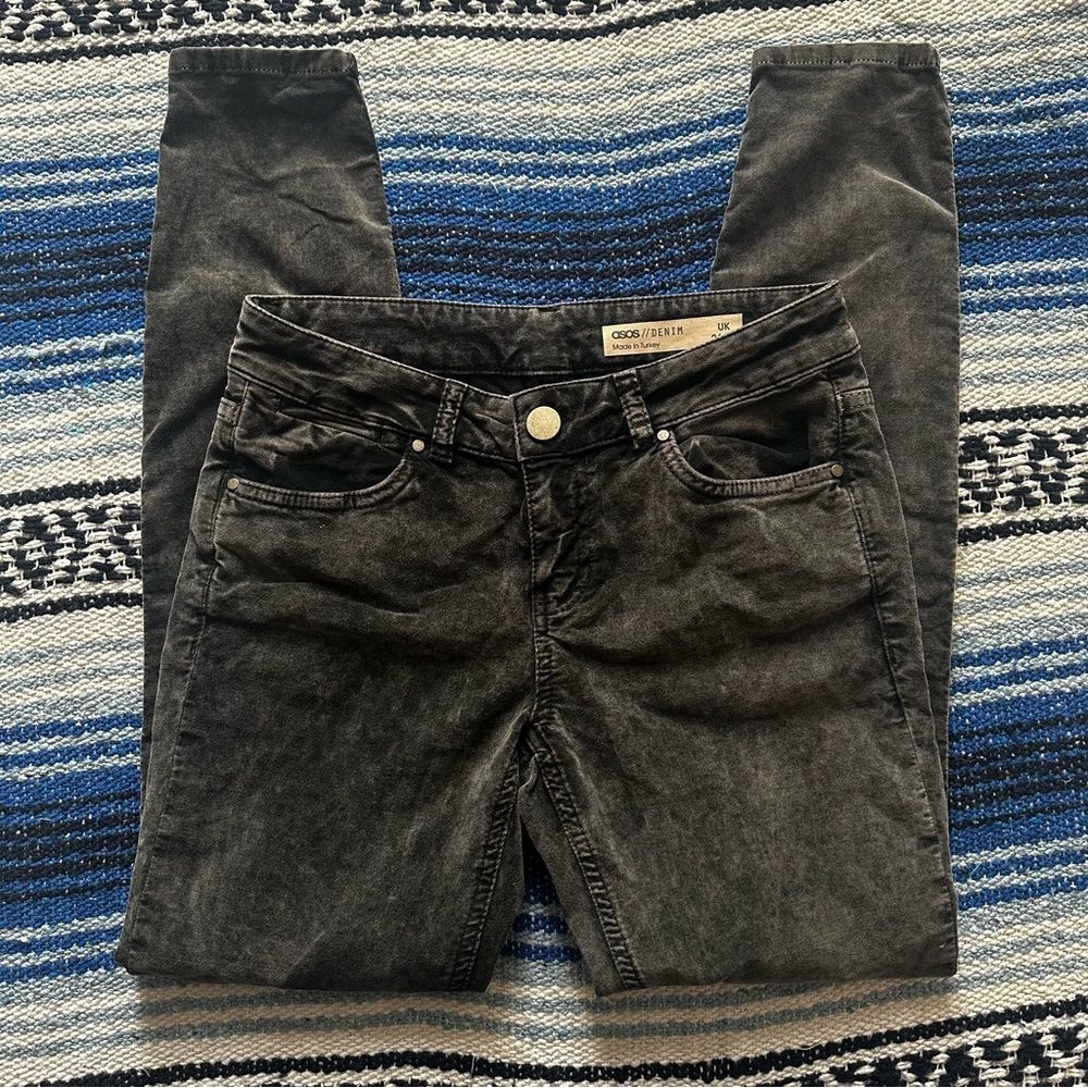 ASOS Skinny Jeans Low Waist Size 26